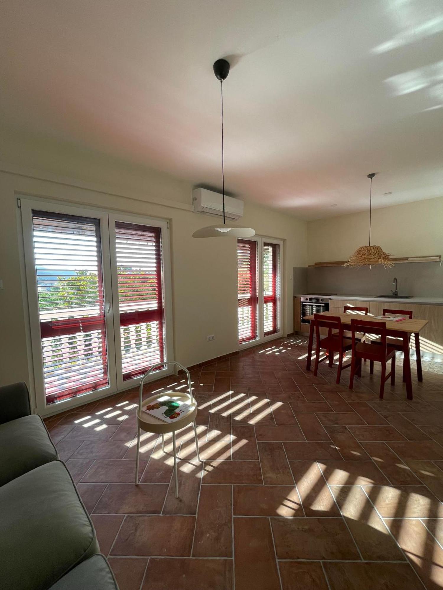 Golden Hour With Terrace And Sea View, Luka, Dugi Otok Apartmán